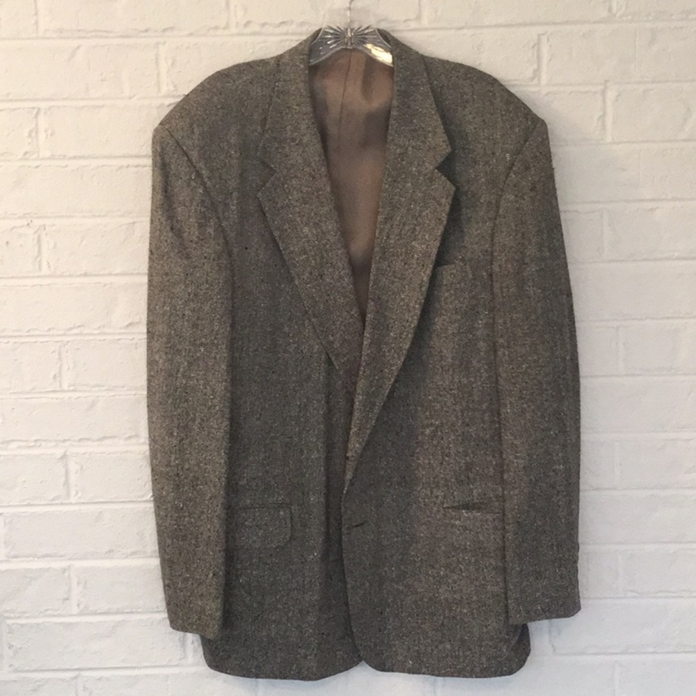 Robert Stock men’s sport coat.